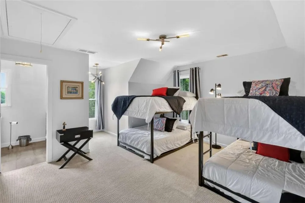 4215 Cagle Road Lula, GA 30554