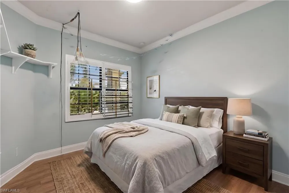 2870 Cinnamon Bay Circle NW Naples, FL 34119