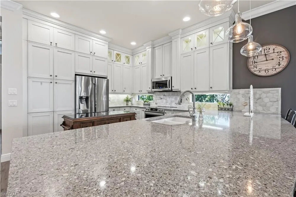 2870 Cinnamon Bay Circle NW Naples, FL 34119