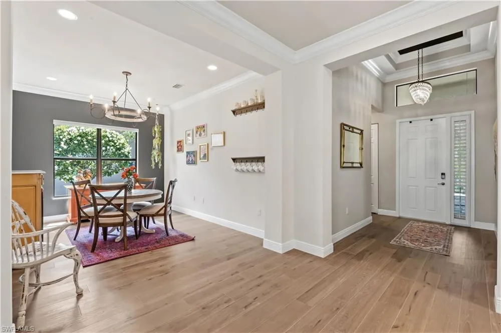2870 Cinnamon Bay Circle NW Naples, FL 34119