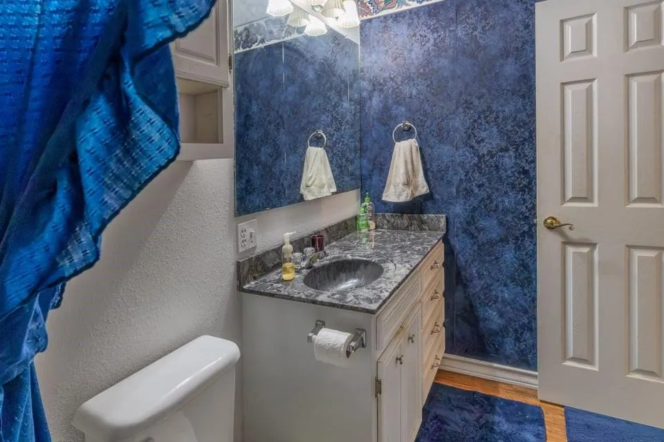 483 Riverside Drive Palacios, TX 77465