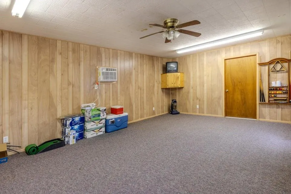 483 Riverside Drive Palacios, TX 77465