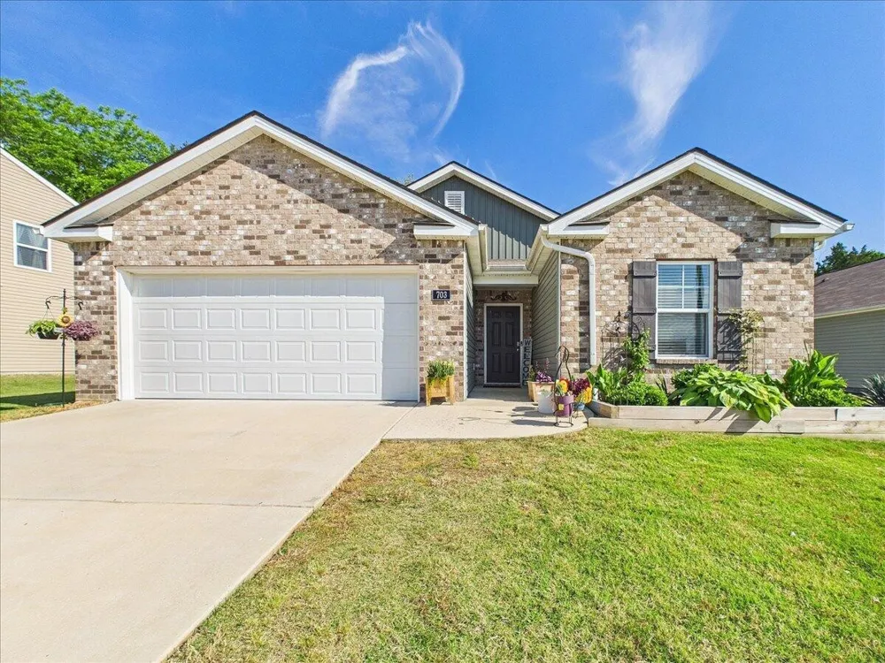 703 Tellico Avenue W Athens, TN 37303
