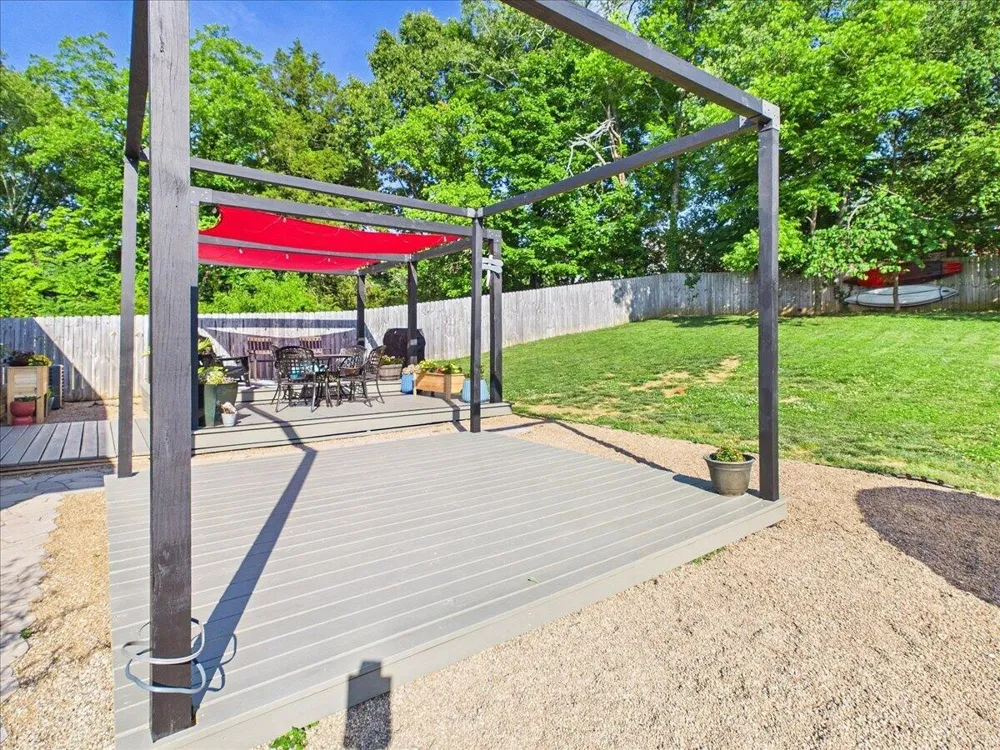 703 Tellico Avenue W Athens, TN 37303