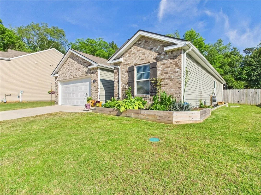703 Tellico Avenue W Athens, TN 37303