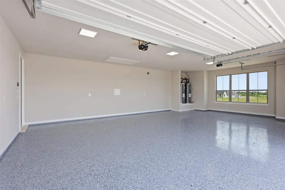 2006 Lindale Lane Granbury, TX 76049