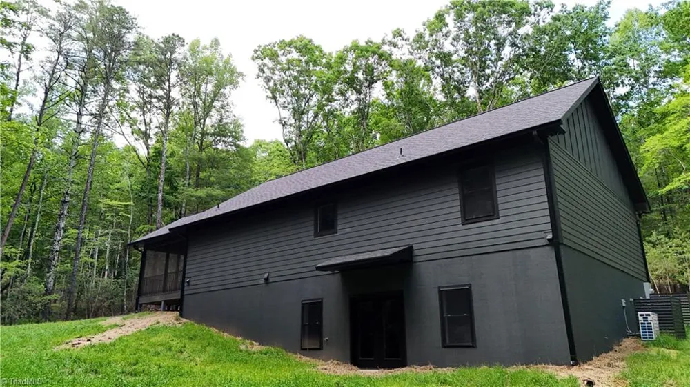 272 Baldwin Drive Lowgap, NC 27024