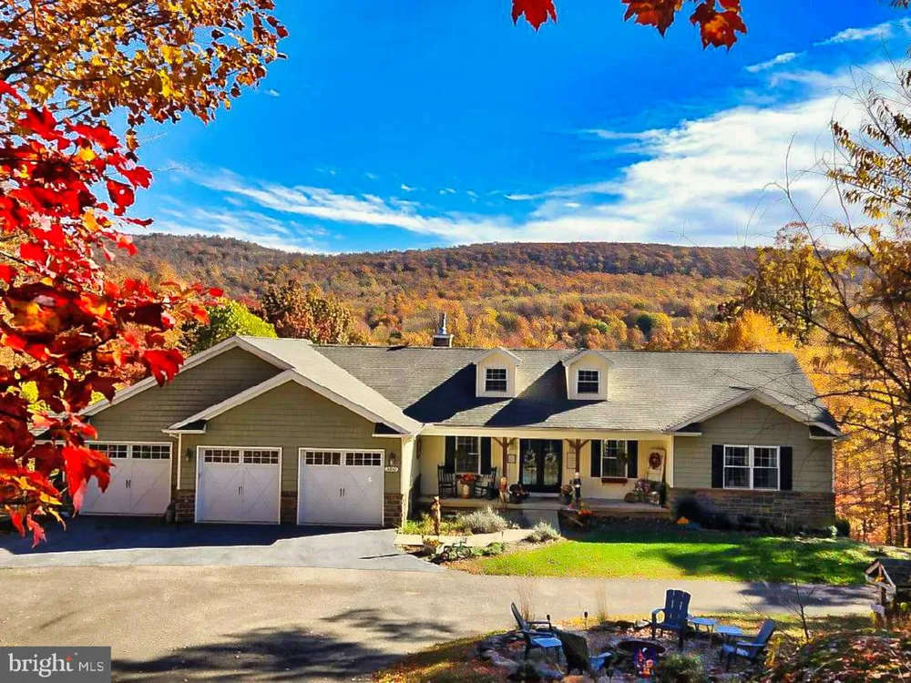 3310 HAWKS HILL LANE Keedysville, MD 21756
