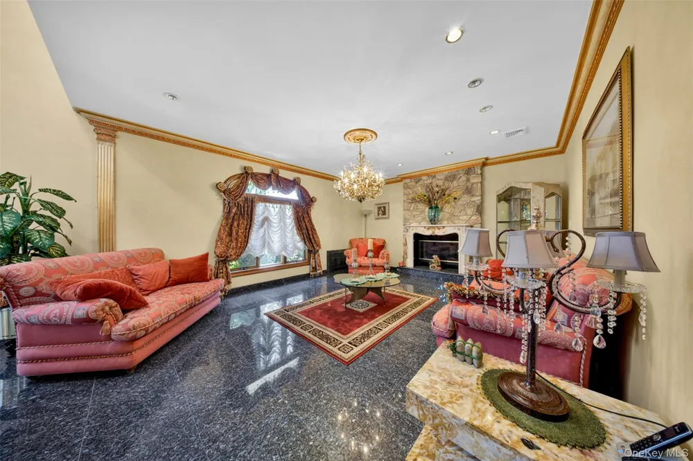 162-25 Cryders Lane Whitestone, NY 11357