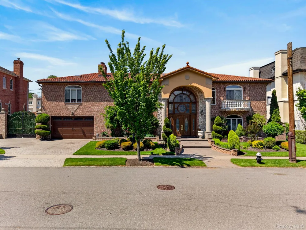 162-25 Cryders Lane Whitestone, NY 11357
