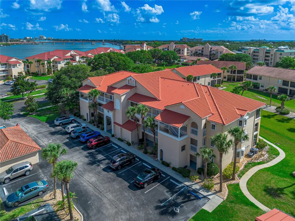 443 BOUCHELLE DRIVE #204 New Smyrna Beach, FL 32169