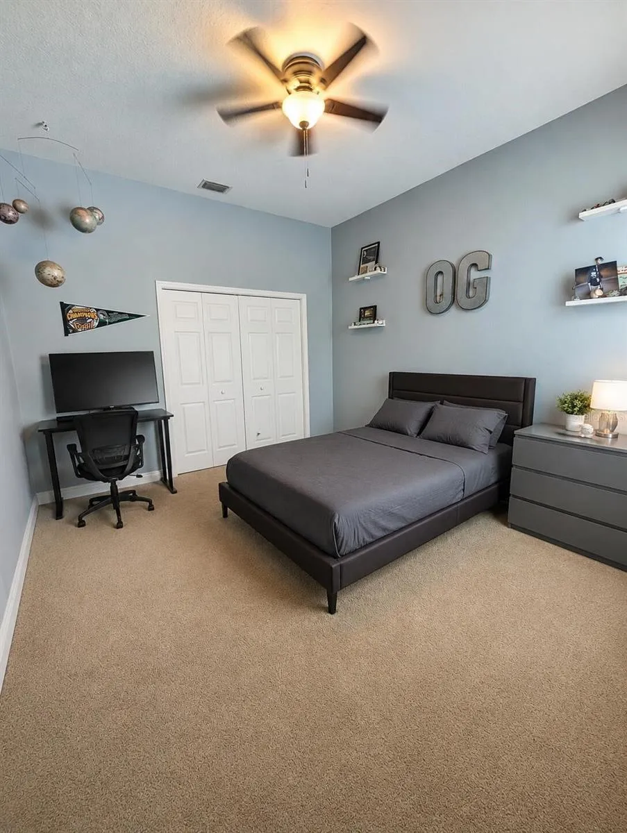 301 SEMINOLE WOODS BOULEVARD Geneva, FL 32732