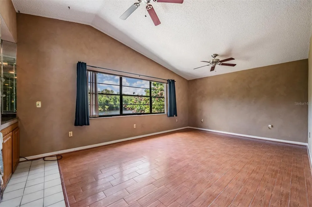 3817 NICHOLAS CIRCLE Tarpon Springs, FL 34688