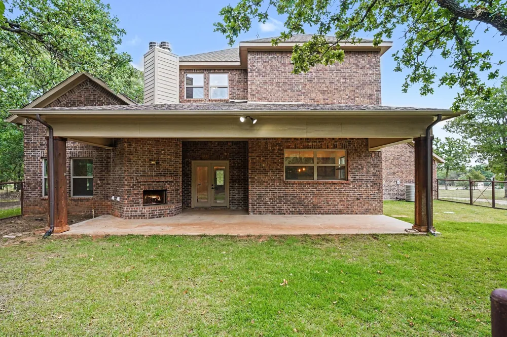 2190 County Road 2027 Glen Rose, TX 76043