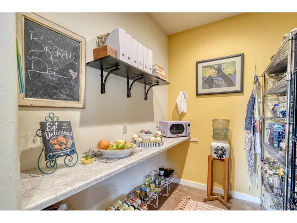 2215 Sunnyvale Crestone, CO 81131