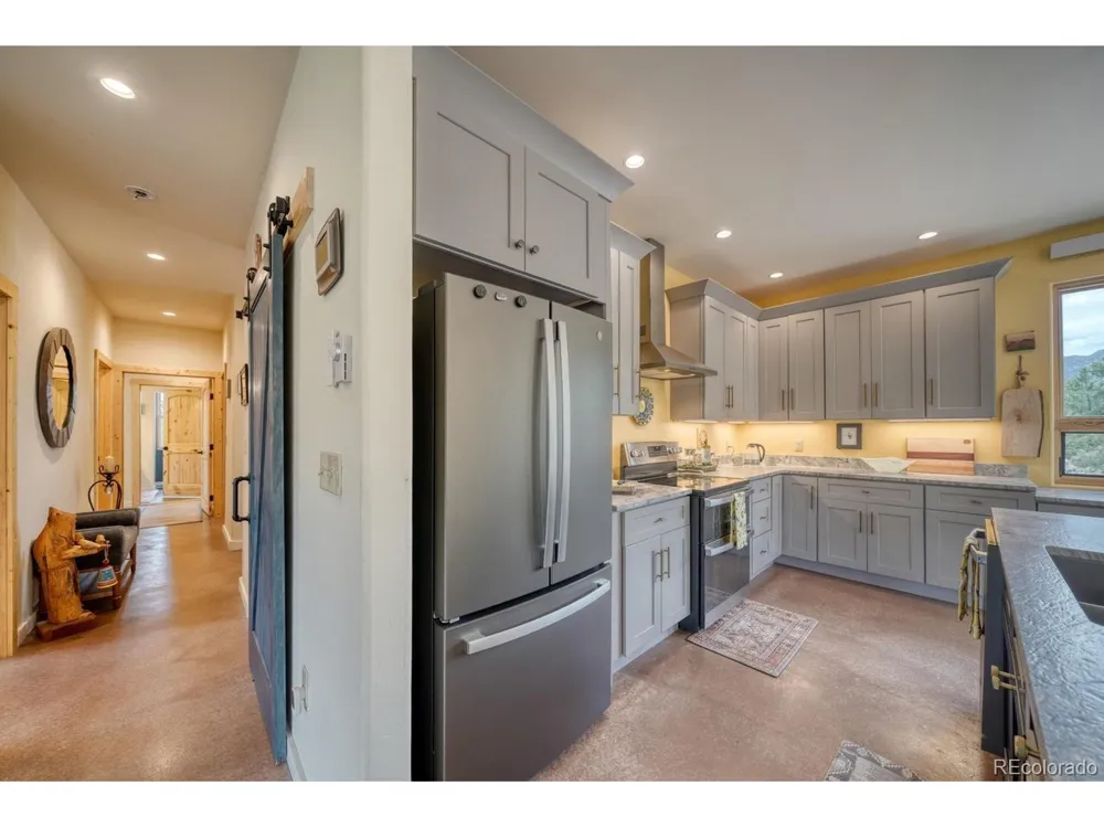 2215 Sunnyvale Crestone, CO 81131