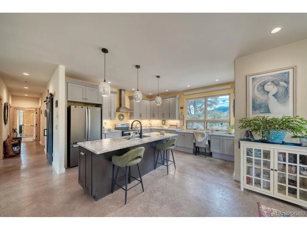 2215 Sunnyvale Crestone, CO 81131