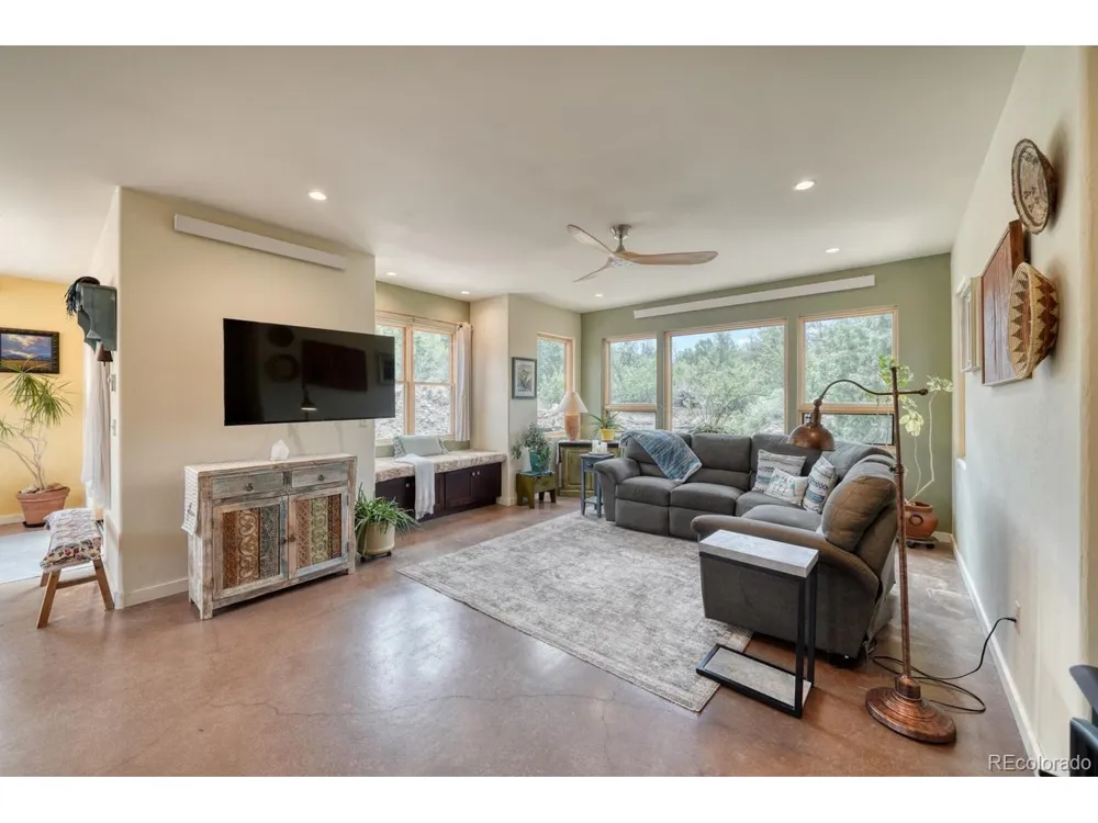 2215 Sunnyvale Crestone, CO 81131