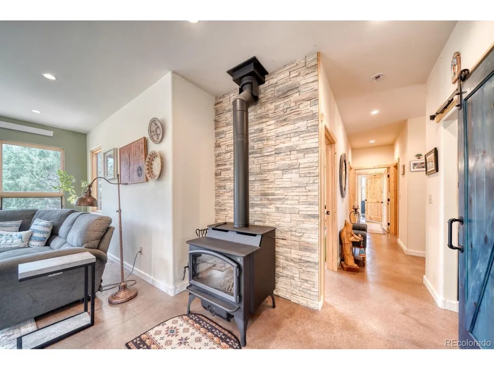 2215 Sunnyvale Crestone, CO 81131