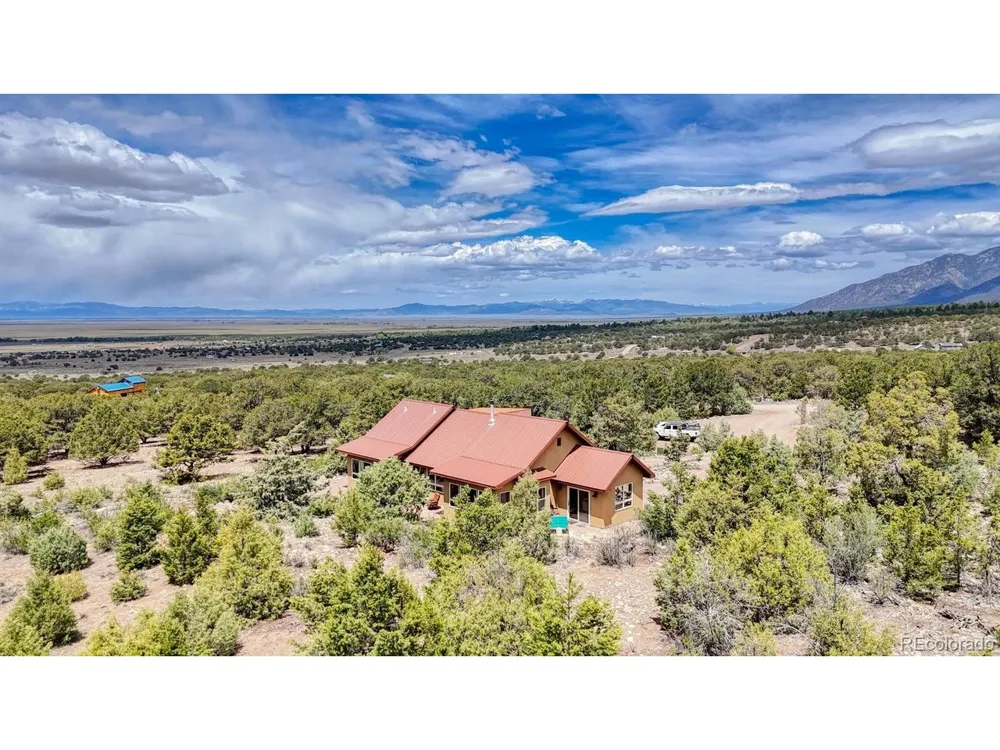 2215 Sunnyvale Crestone, CO 81131