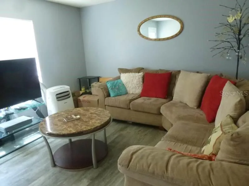 528 CENTRAL AVENUE Frostproof, FL 33843