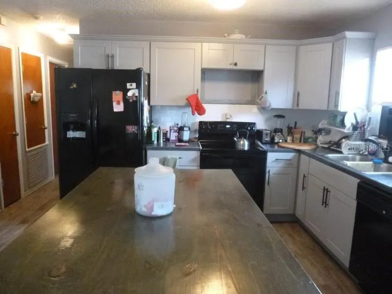 528 CENTRAL AVENUE Frostproof, FL 33843