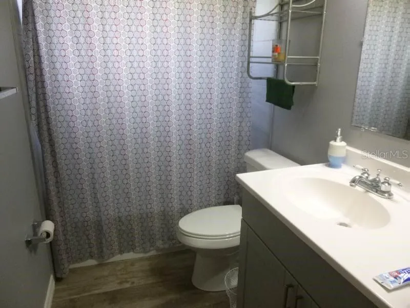 528 CENTRAL AVENUE Frostproof, FL 33843