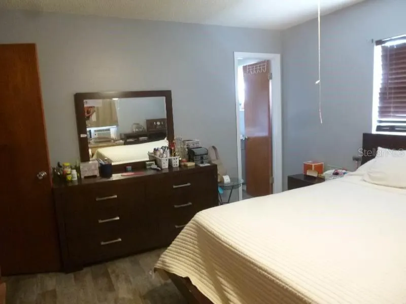 528 CENTRAL AVENUE Frostproof, FL 33843