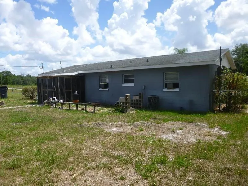 528 CENTRAL AVENUE Frostproof, FL 33843