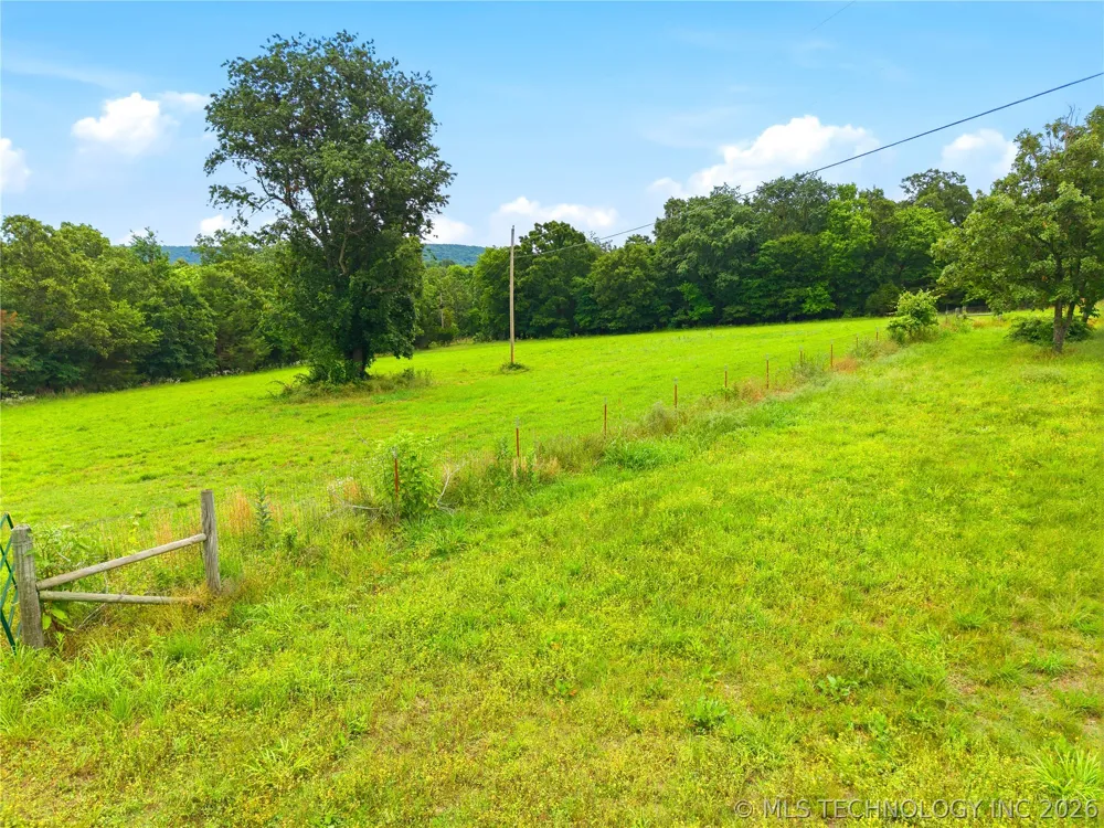 471322 E 844 ROAD Stilwell, OK 74960