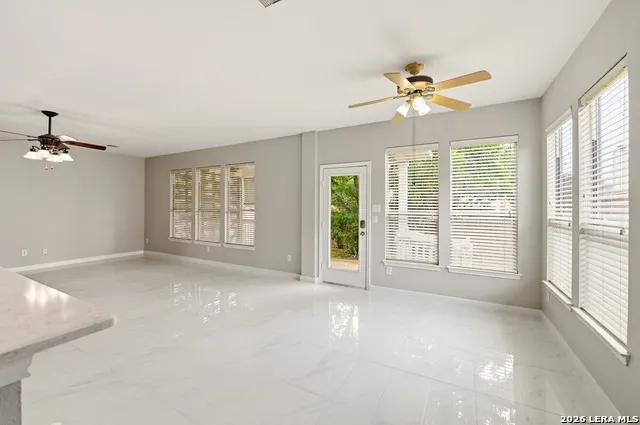 406 Primavera Loop Kyle, TX 78640