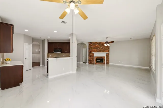 406 Primavera Loop Kyle, TX 78640