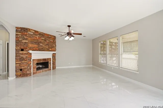 406 Primavera Loop Kyle, TX 78640