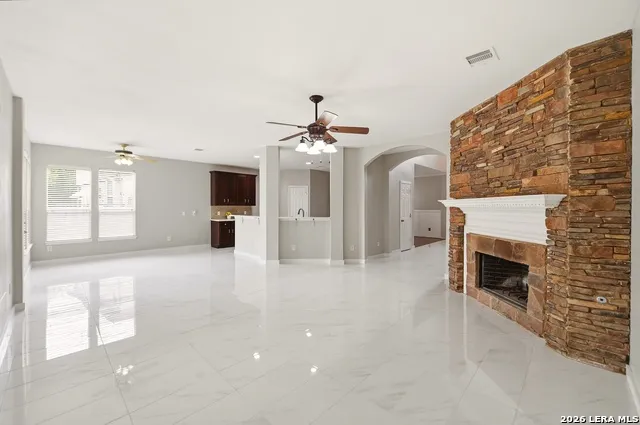 406 Primavera Loop Kyle, TX 78640