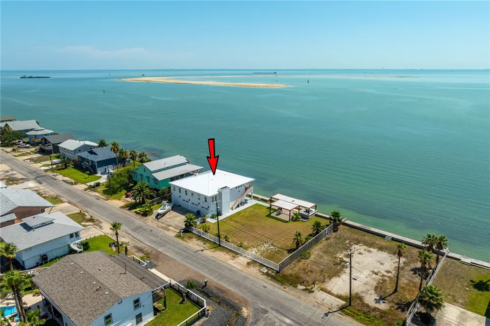 204 Bayshore Drive Ingleside, TX 78362