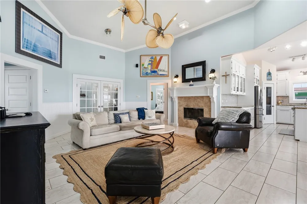 204 Bayshore Drive Ingleside, TX 78362