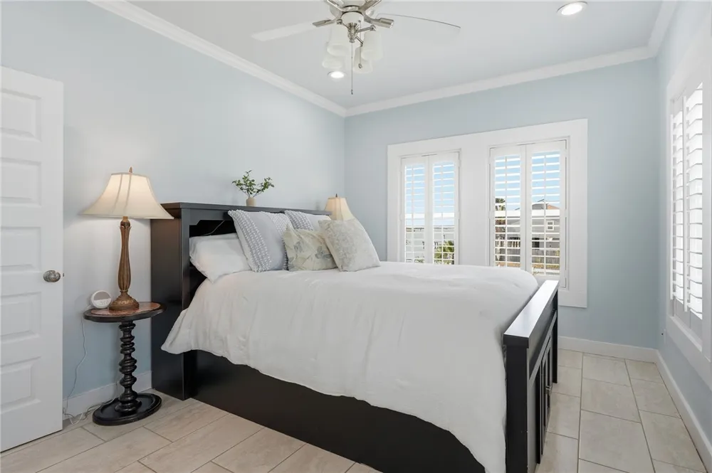 204 Bayshore Drive Ingleside, TX 78362
