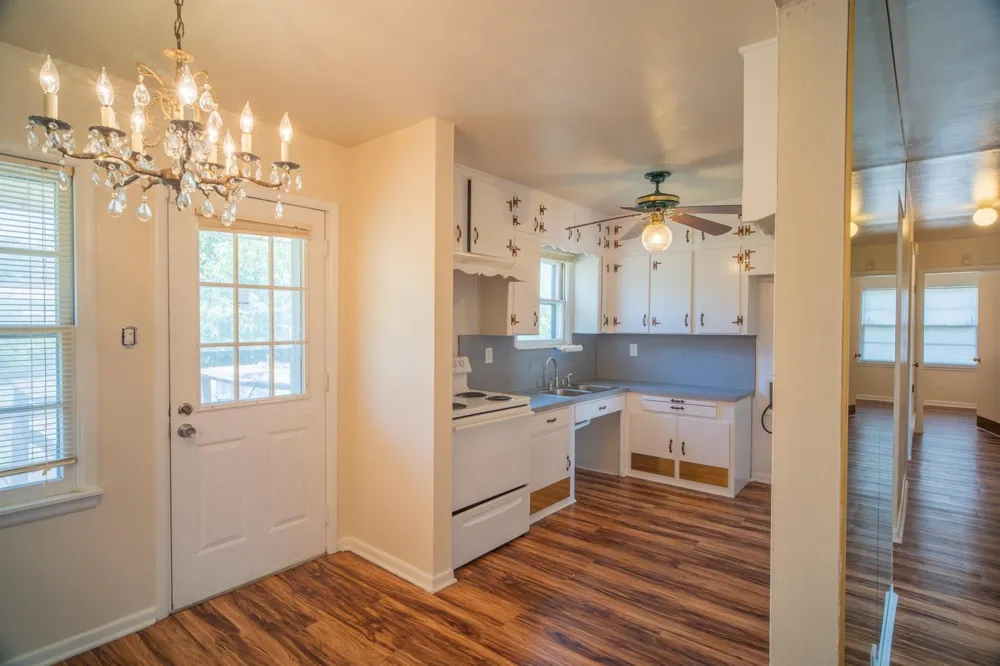 5245 Ira Street Haltom City, TX 76117