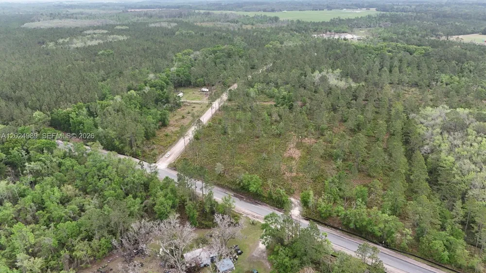 SE COUNTY ROAD 25A Other City - In The State Of Florida, FL 32096