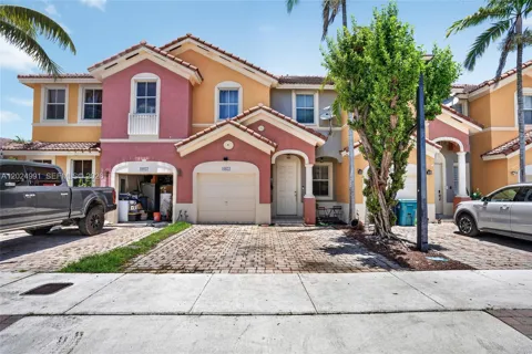 16651 SW 79th Ter
