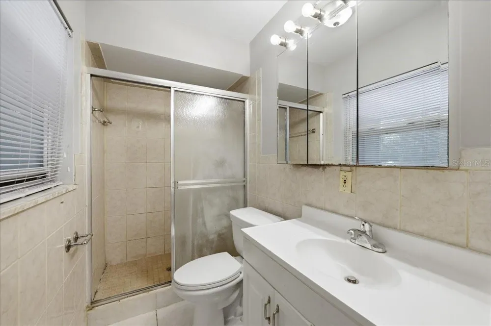 15005 MONET DRIVE Tampa, FL 33613