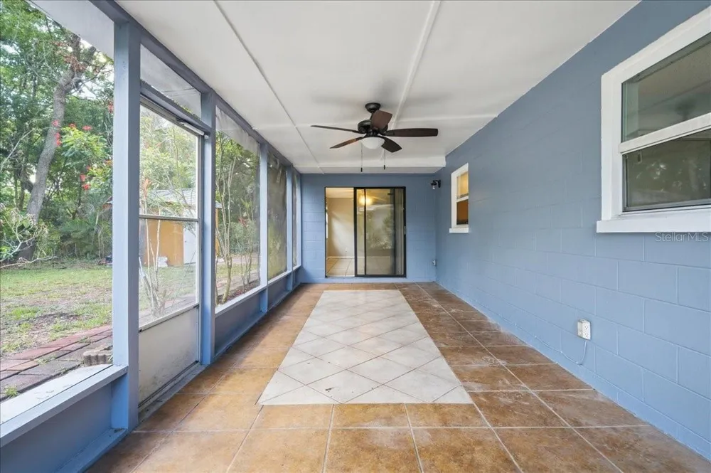 15005 MONET DRIVE Tampa, FL 33613