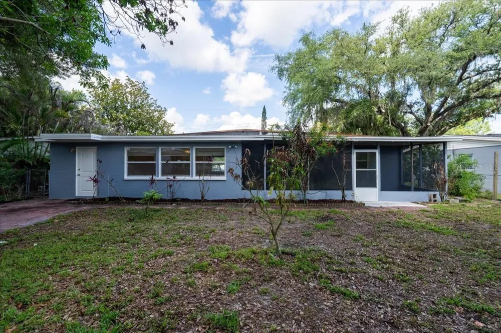15005 MONET DRIVE Tampa, FL 33613