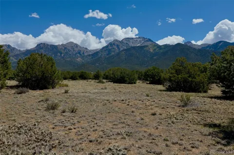 1515 Wagon Wheel Road
