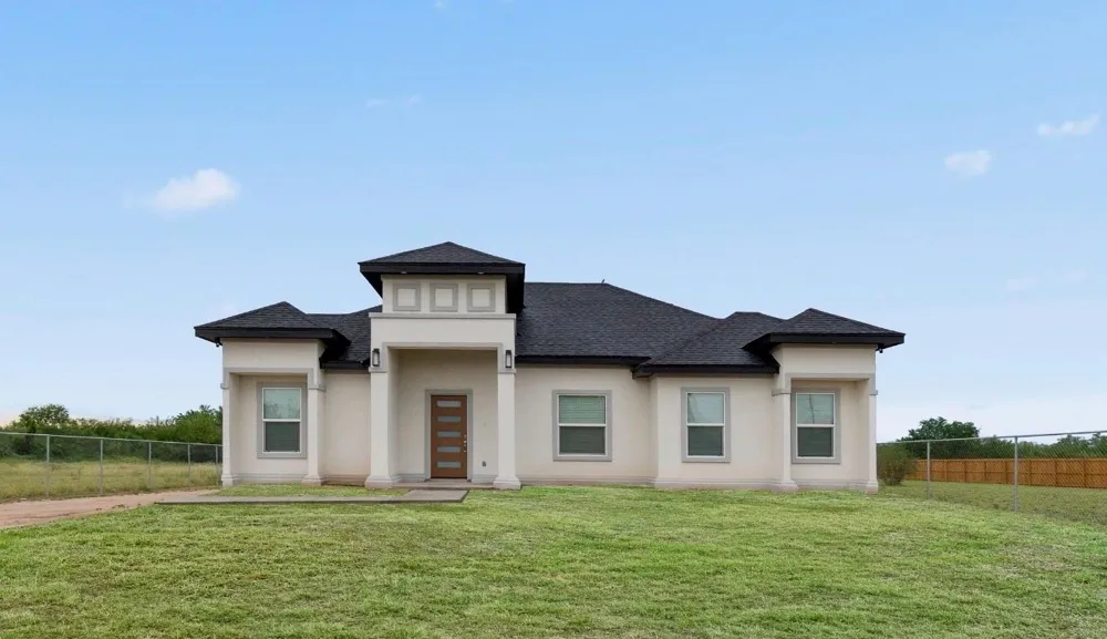 23232 Val Verde Edinburg, TX 78532
