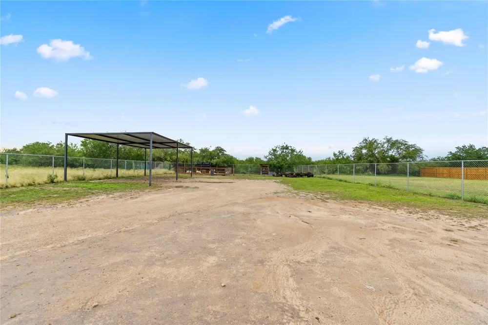 23232 Val Verde Edinburg, TX 78532