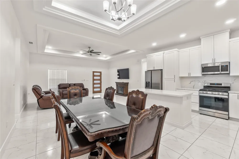 23232 Val Verde Edinburg, TX 78532