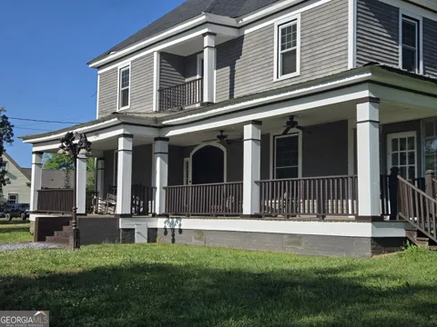 246 Newnan ST