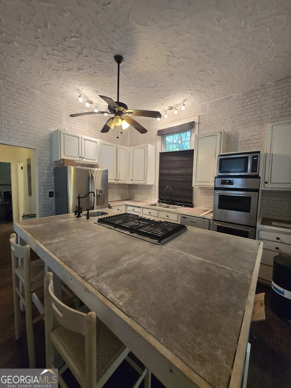 246 Newnan ST Franklin, GA 30217
