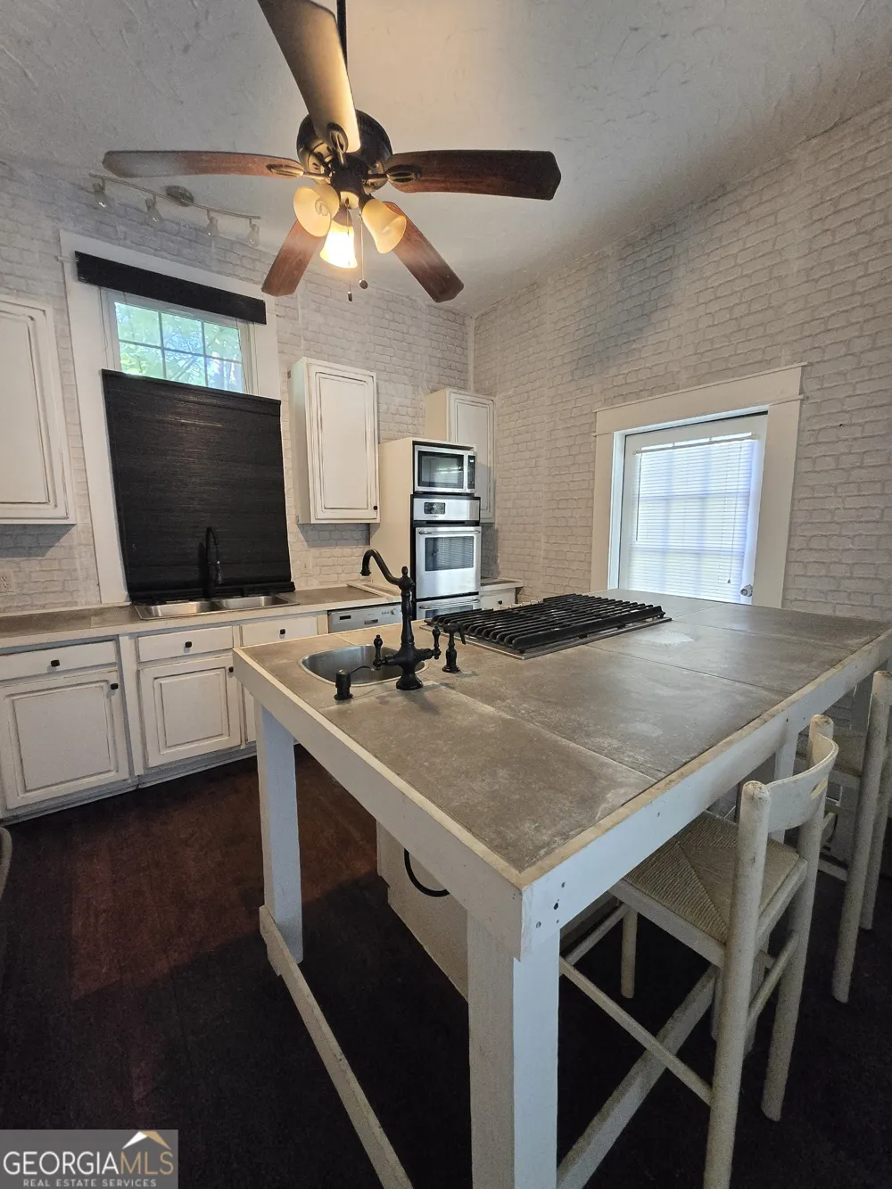 246 Newnan ST Franklin, GA 30217